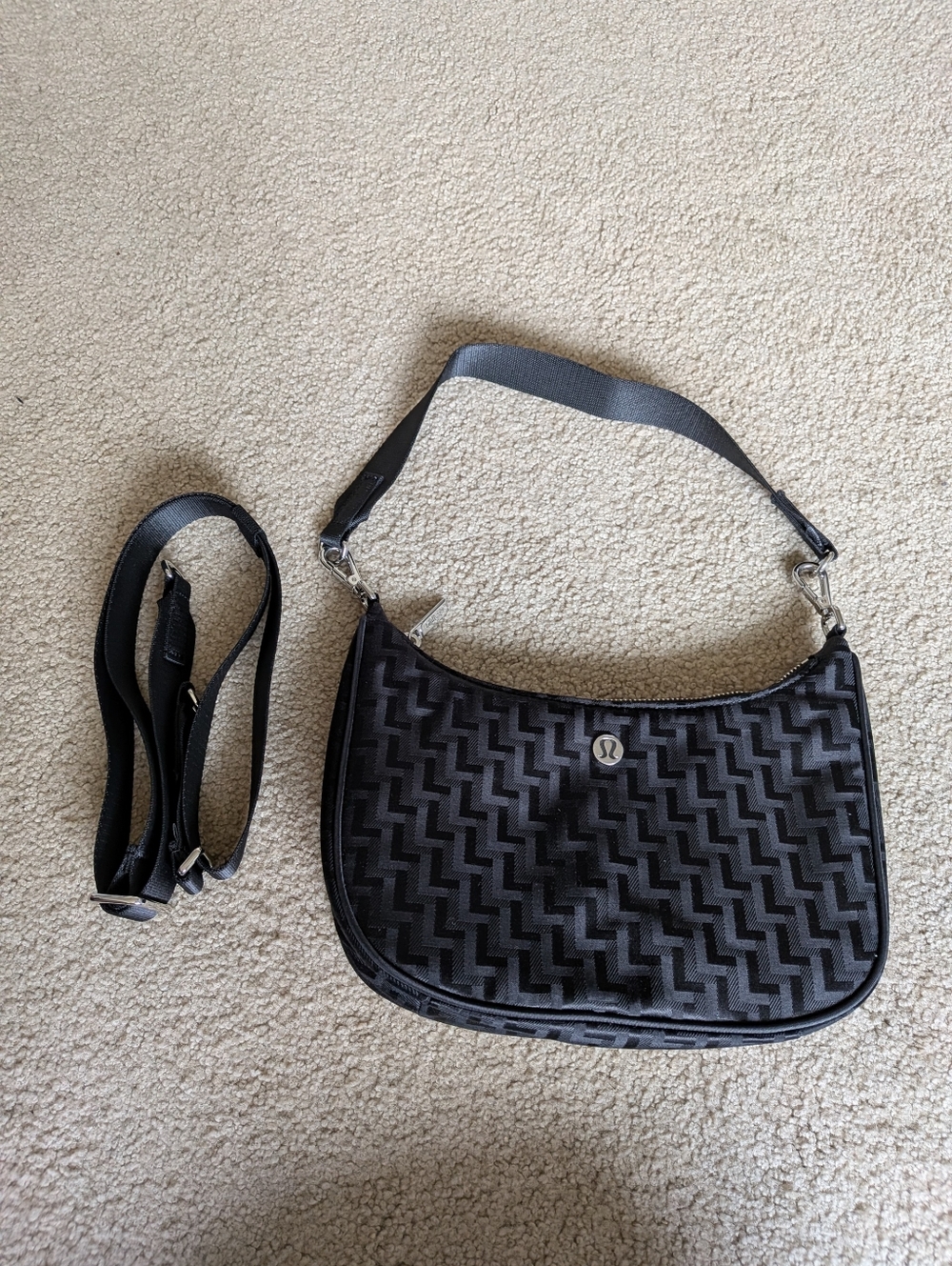 Lululemon City Essentials Small Shoulder Bag 3L Monogram Jacquard - Black, EUC